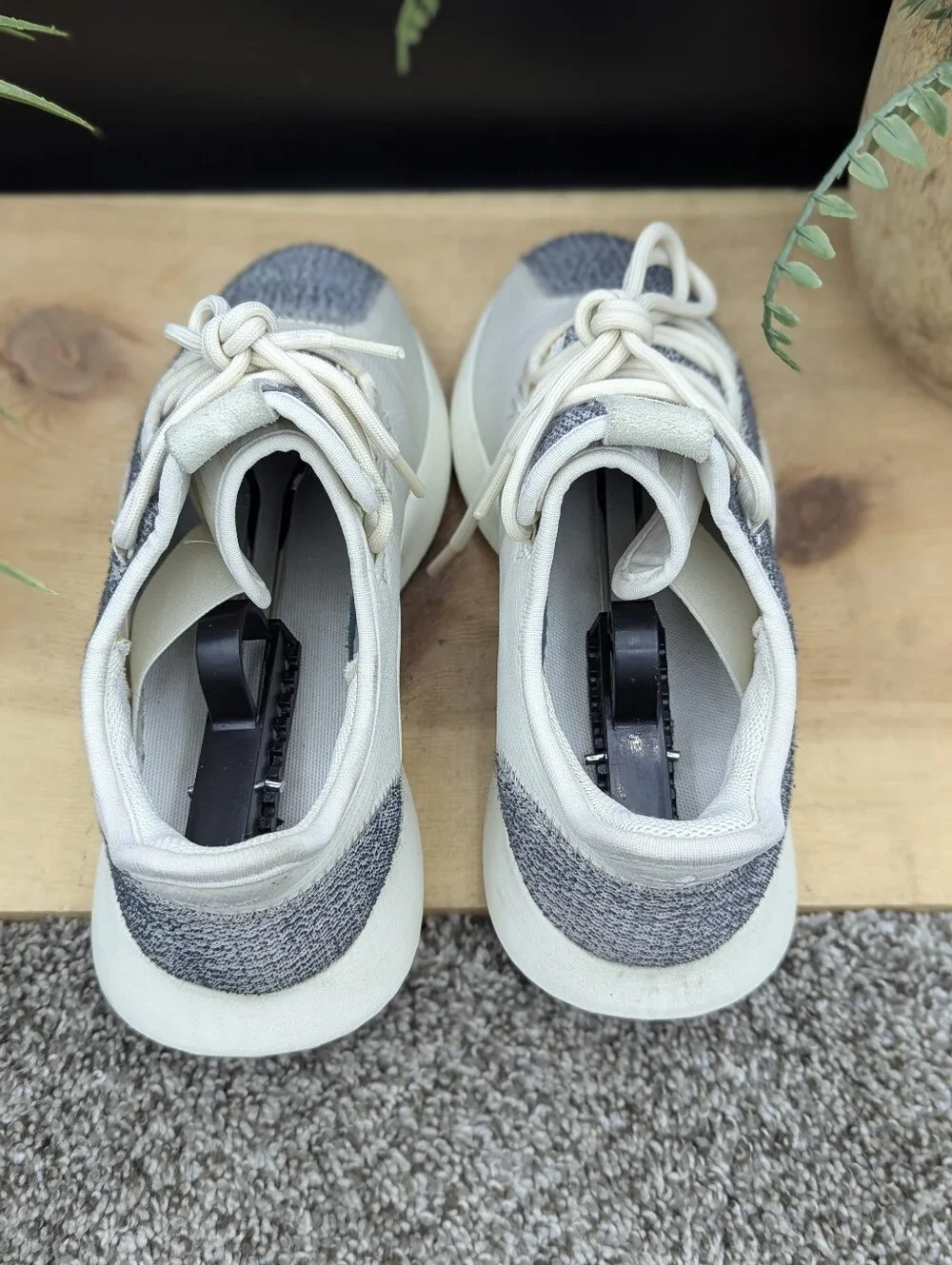 Adidas Tubular Shadow Women's Size 7 Running Walking Gym Shoes Casual Comfort
